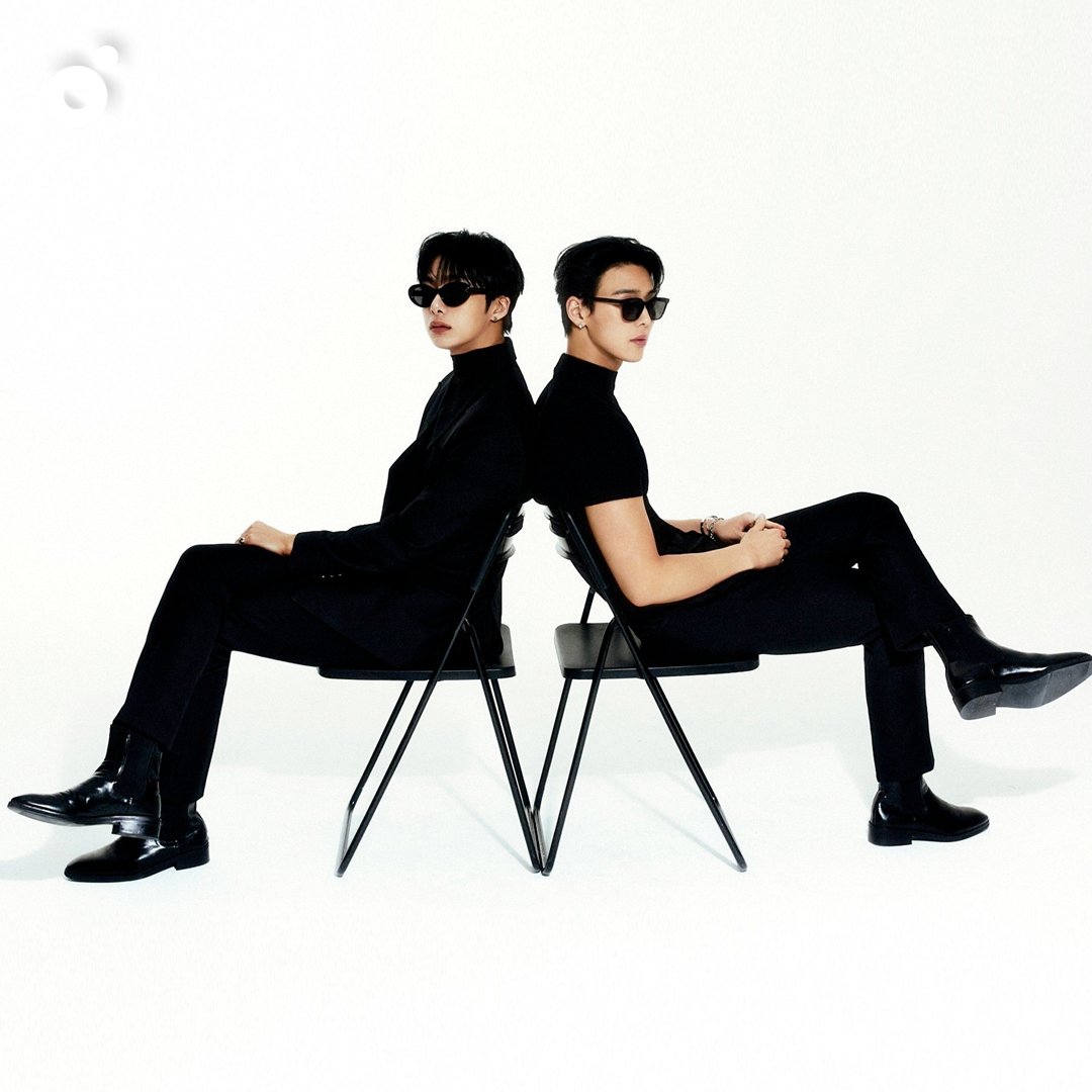 melon's tweet photo. #셔누X형원 의  [THE UNSEEN]이 발매 후 24시간 스트리밍 1,668,900회를 기록하며 멜론의 전당에 올랐습니다!🏆💫
8년만에 몬스타엑스 첫 유닛을 선보이게 된 셔누X형원의 첫 번째 앨범을 지금 멜론에서 만나보세요🎶
👉https://t.co/9ZxcxwGX2O

#멜론 #셔누 #형원 #LoveMeALittle @OfficialMonstaX https://t.co/pSgHISkfs9