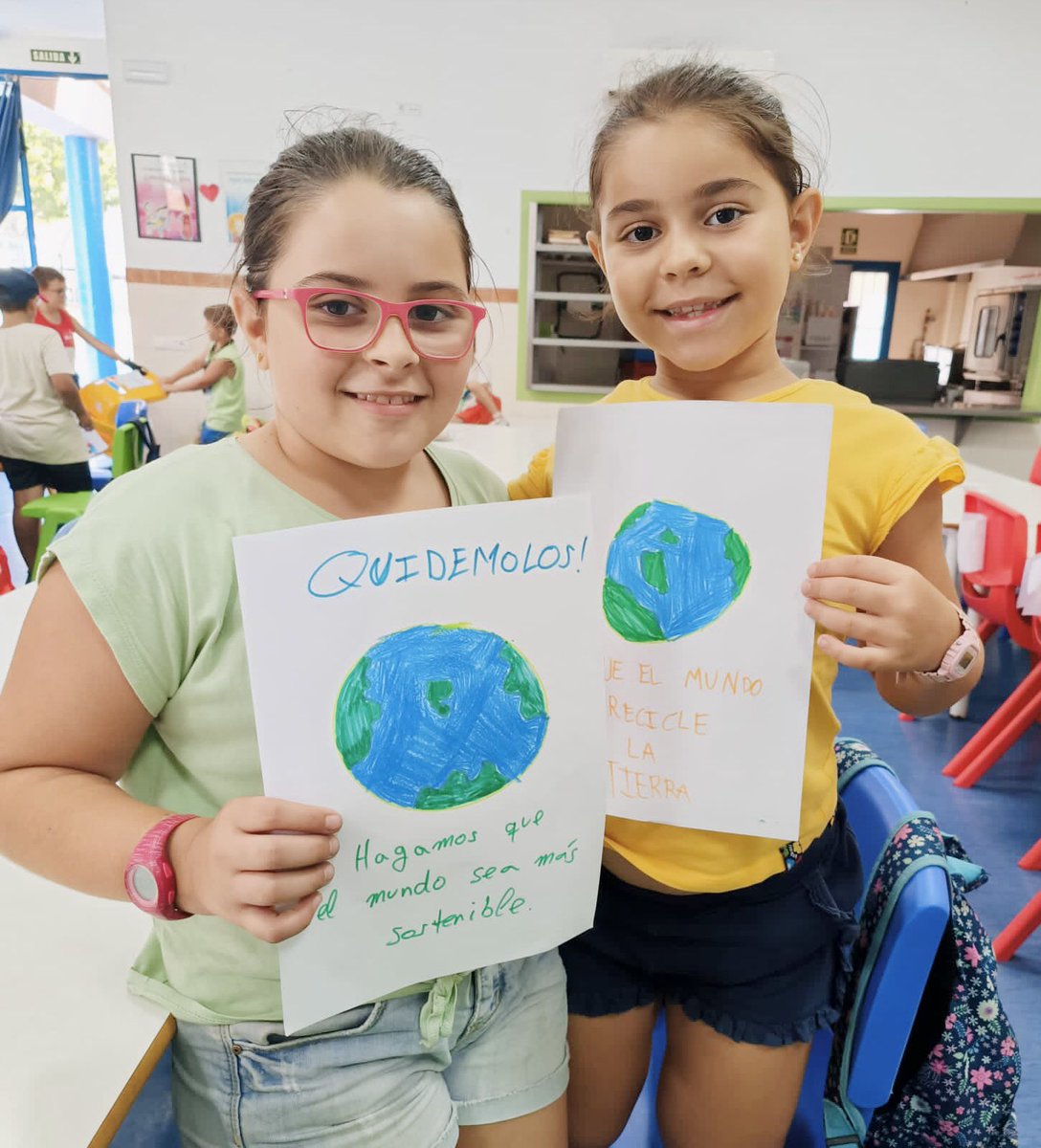 cd_safa's tweet photo. Concurso de dibujo en el Campus de Verano. Temática: CUIDA TU PLANETA♻️🌍🌳☀️
Dibujo de ELORA y Leia
#Becasverdes
#BastekSOStenible
#baloncestoandalucia
#urbaser
#Valorcesto

@Fab_Andaluza
@AlmeriaFAB https://t.co/7OUEeWCRYq