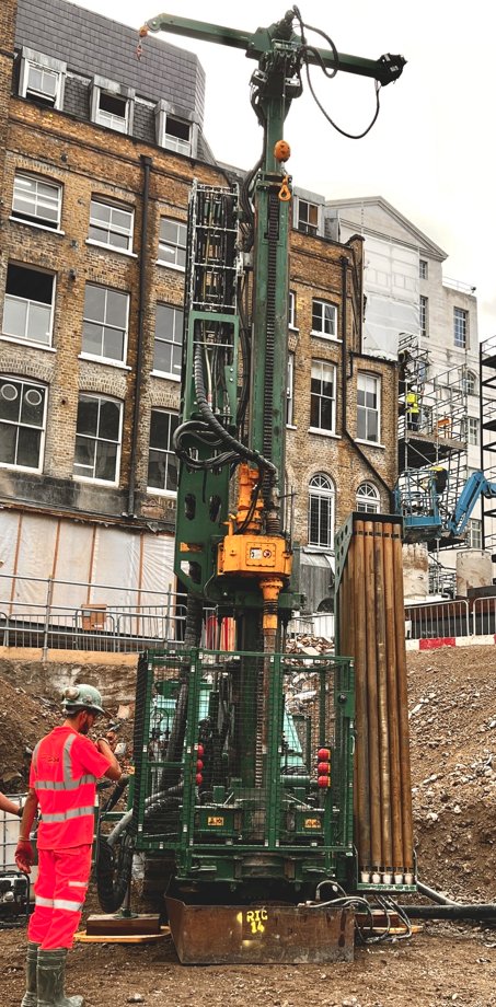 ThisWeekinFM's tweet image. The first geothermal borehole has been completed on the Salisbury Square Development, making it the first scheme in the Square Mile to use a standalone closed loop cooling and heating solution 

Read more ➡️ twinfm.com/article/first-…

#CityofLondon #GroundSourceHeating