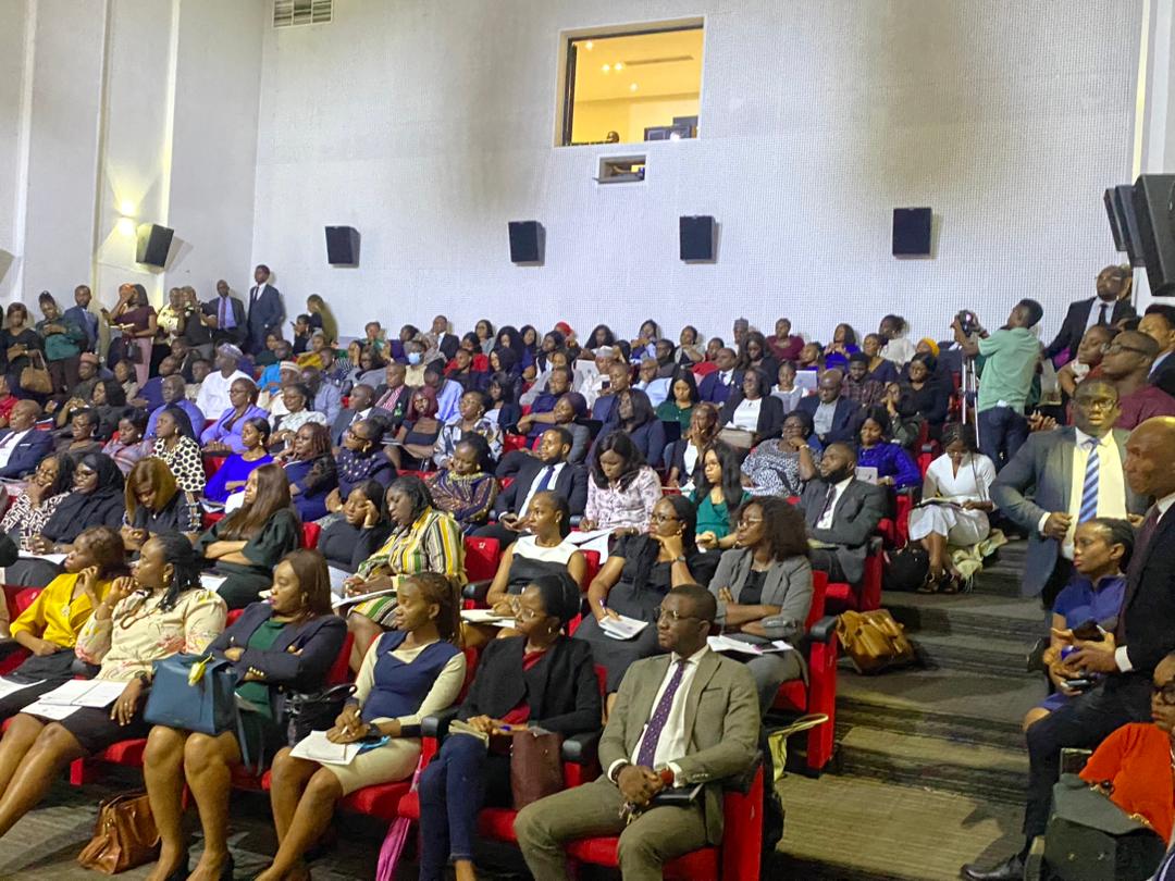 cacnigeria1's tweet photo. CAC steps up enforcement, 100 thousand companies to go off its register for failure to file annual return: https://t.co/4ePCl0RcLA