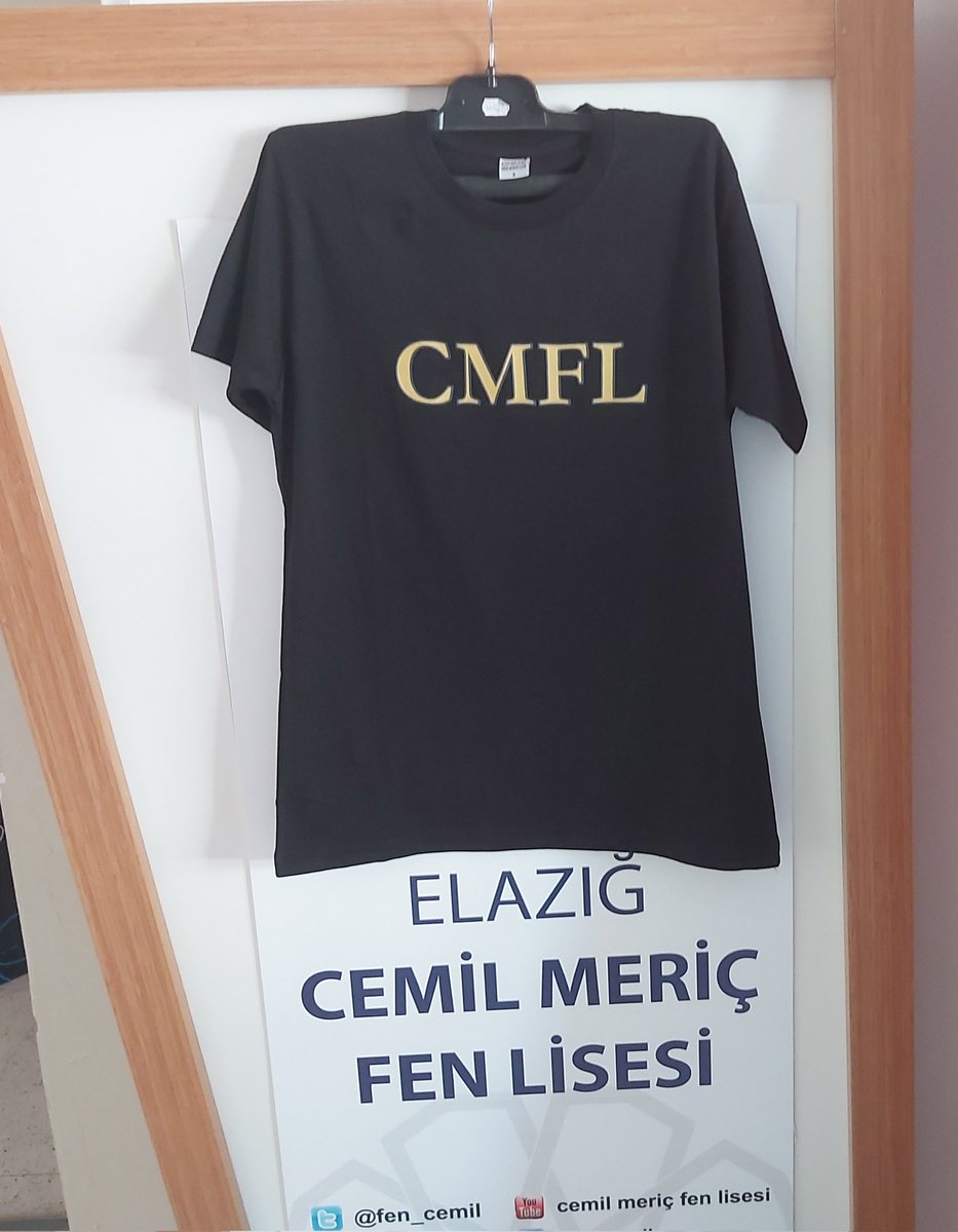 fen_cemil's tweet photo. Kıyafetlerimiz 😎 #VizyonerOkul
@mehmetyigitmem
@muratbalta06 
@elazigmem 
@OBirtekocak https://t.co/0nHhMD7a5O