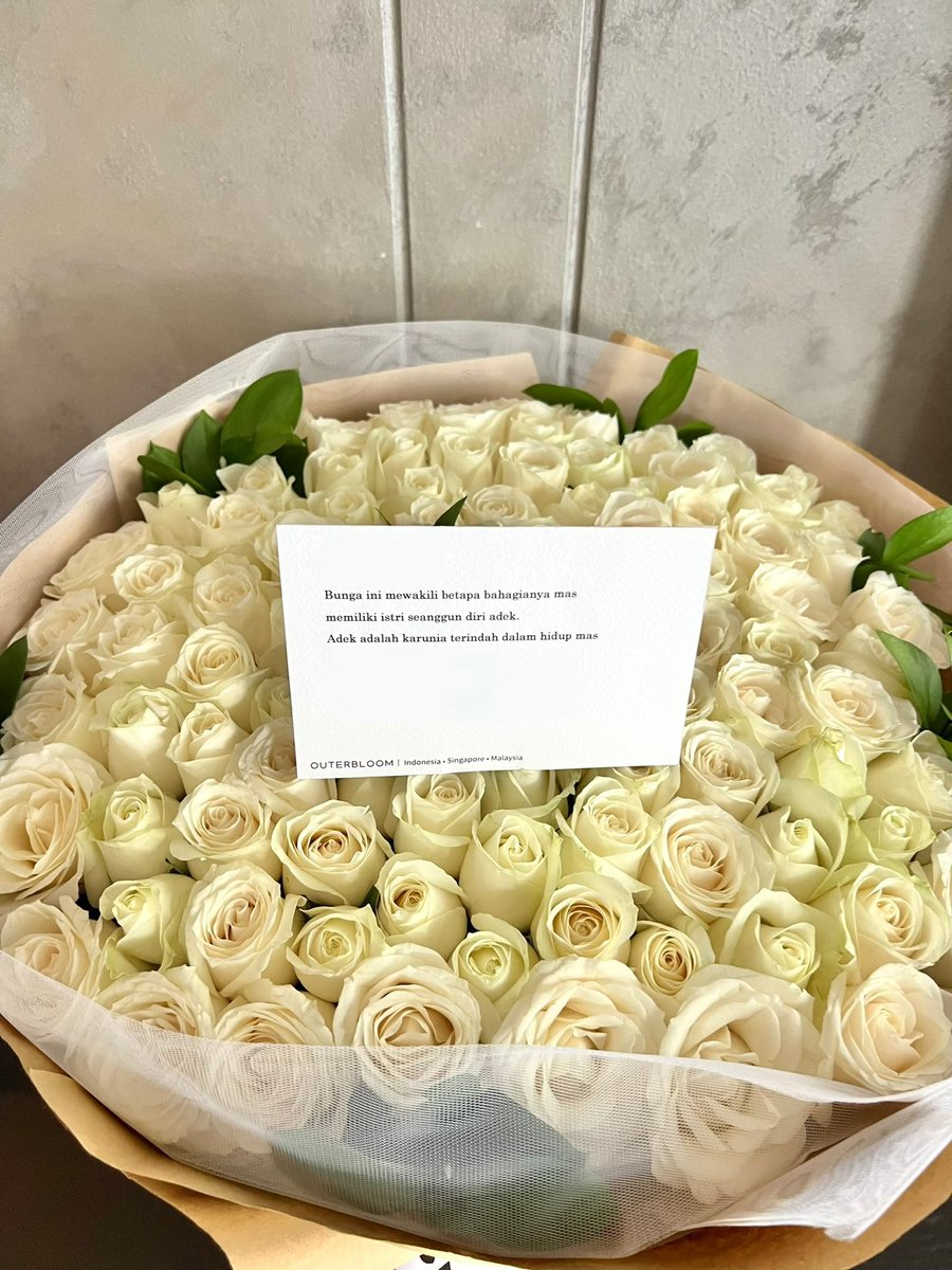 sartoshj_rip's tweet photo. Kata Mas dulu, “Ngga papa sekarang kamu ngga suka dan ngga mau sama Mas, tapi Mas mau buktiin selamanya Mas ngga akan berhenti bikin bahagia, sampai bisa suka, sampai mau nikah sama Mas, sampai tua bareng, sampai meninggal ketemu di akhirat pokoknya Mas bahagiain terus” https://t.co/LXkqq1v1Dk
