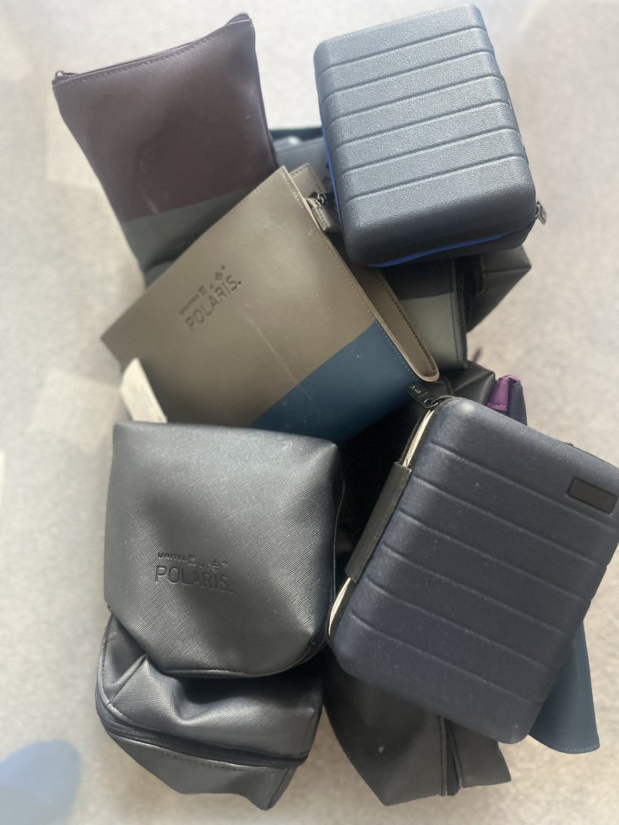 Martinique Lewis (@marty_sandiego) on Twitter photo Tell me you fly <a href="/united/">United Airlines</a> #Polaris without telling me you fly #unitedpolaris 😩😂. I def have the Olympic ones too 🤷🏽♀️. Tell me you fly <a href="/united/">United Airlines</a> #Polaris without telling me you fly #unitedpolaris 😩😂. I def have the Olympic ones too 🤷🏽♀️.