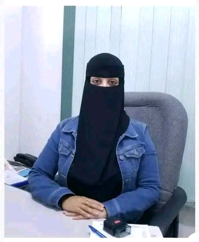 سؤال   للنقاش؟ 

هل توافق أن تقتص زوجتك مبلغ بسيط من راتبها إلي أهلها إن كانوا بحاجه للمال ؟!!!