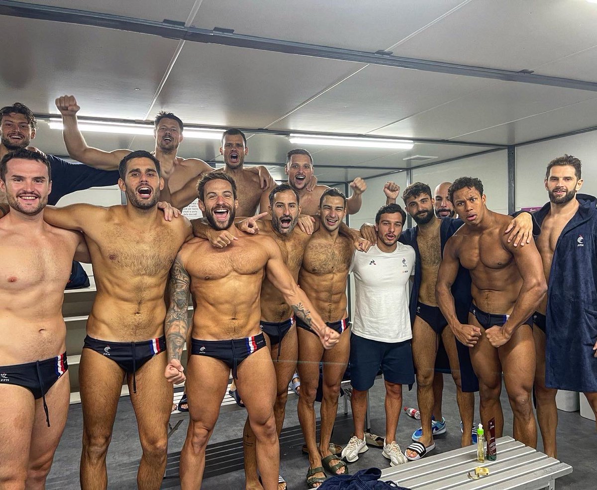 CrousillatUgo's tweet photo. HISTORIQUE 🔥😍

Victoire face aux USA qui nous qualifie pour les championnats du monde de 2024 à Doha !! 
Grâce à cette victoire nous écrivons une belle page de notre sport en réalisant le meilleur résultat de l’histoire pour l’équipe de France au championnat du monde ! https://t.co/oHkil2doOQ