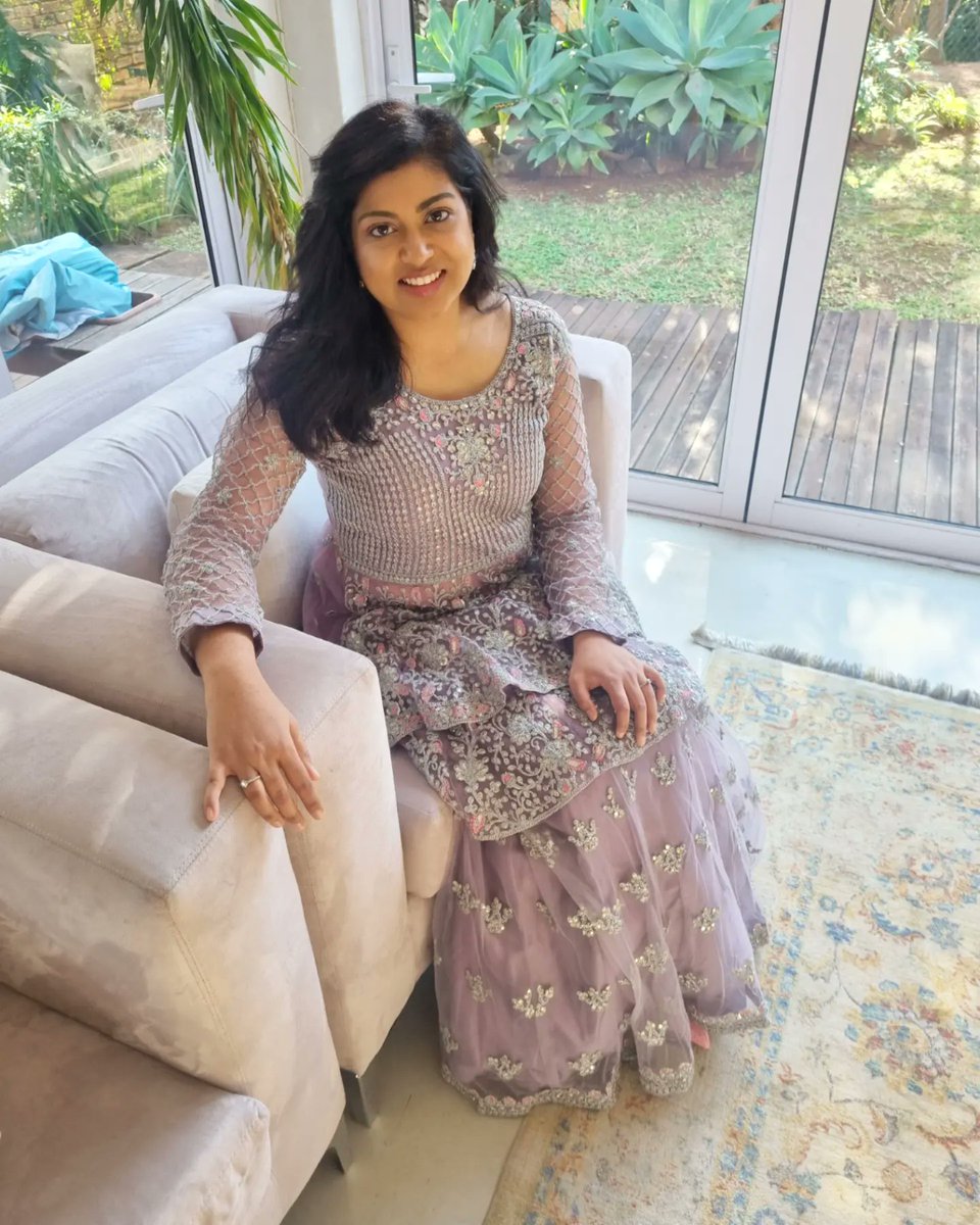 Homaira Khan tweet media