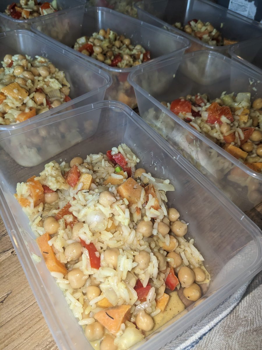 tagsprogramme's tweet photo. Day 2/3
@HAFCalderdale Summer Camps
Over 200 young people enjoying food, snacks, activities 
@EllandCC 
@tagsprogramme #Walsden  &amp;
Moorside #Ovenden
#HAF2023 
@educationgovuk @MarcusRashford https://t.co/5iQcOzypUM