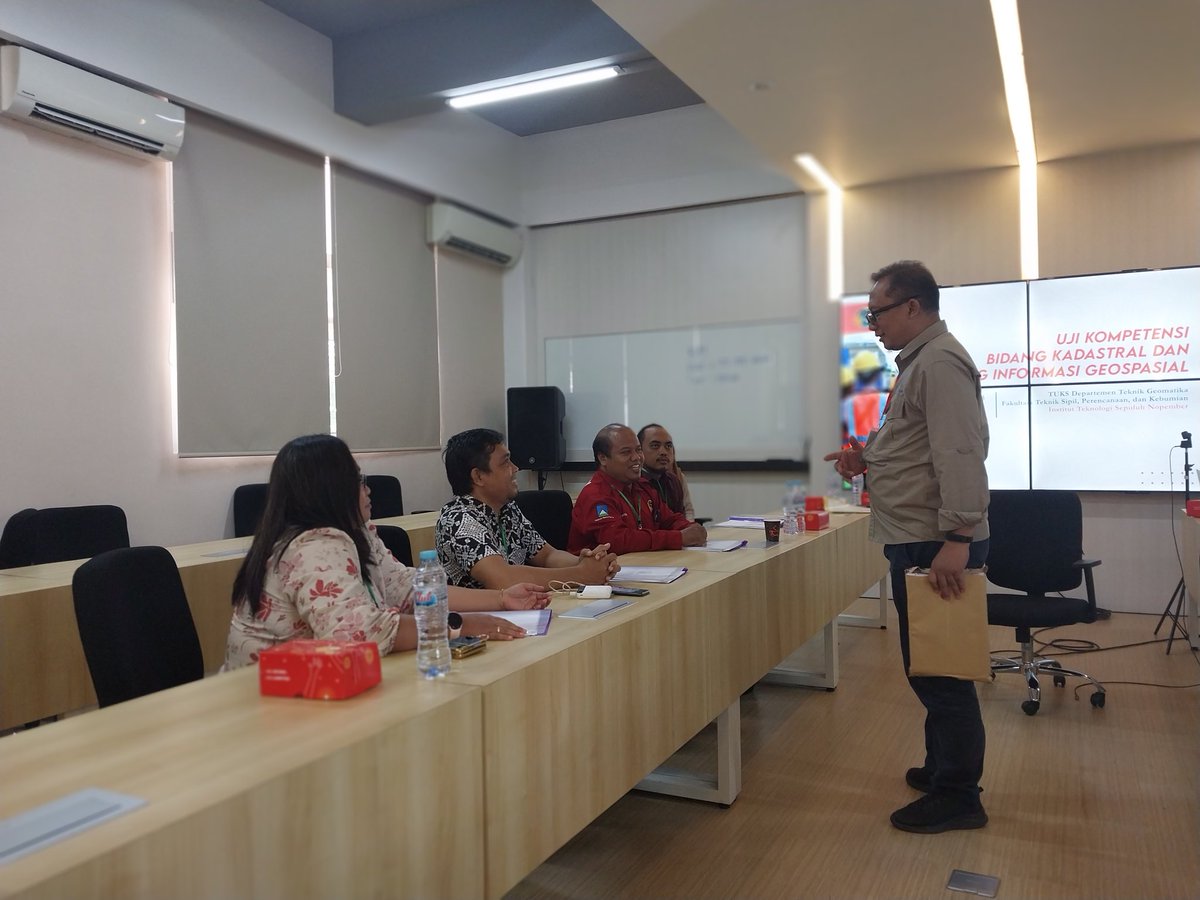 Tri Suprijanto tweet media