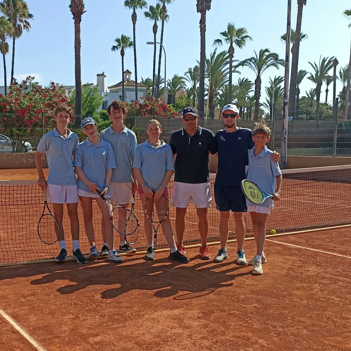 eapadel's tweet photo. Último día de actividades tenis &amp; pádel del talent academy sotogrande camps.
Una temporada más todo un exito https://t.co/IIh2nqBLAj