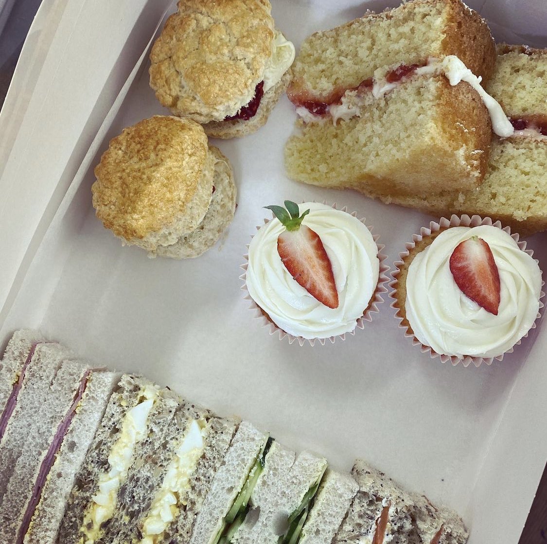 WillowBoughCake's tweet photo. Just a reminder that you do need to book afternoon tea from Willow Bough, whether it’s to be enjoyed inside our tearoom, on our picnic table, or in your home, as we bake and make everything to order. 

To book your afternoon tea please email info@willowbough.com https://t.co/AhV5CGOOYI