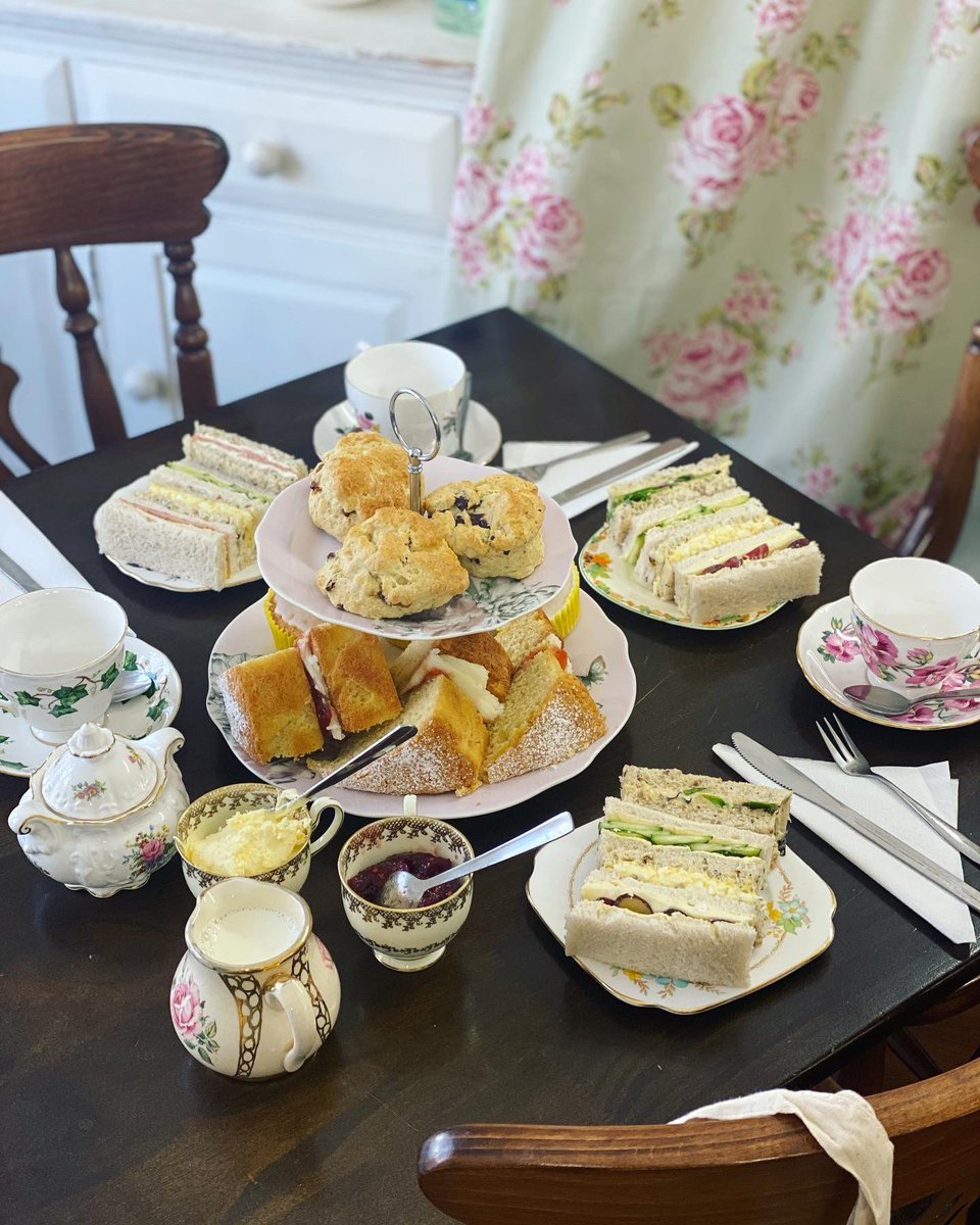 WillowBoughCake's tweet photo. Just a reminder that you do need to book afternoon tea from Willow Bough, whether it’s to be enjoyed inside our tearoom, on our picnic table, or in your home, as we bake and make everything to order. 

To book your afternoon tea please email info@willowbough.com https://t.co/AhV5CGOOYI