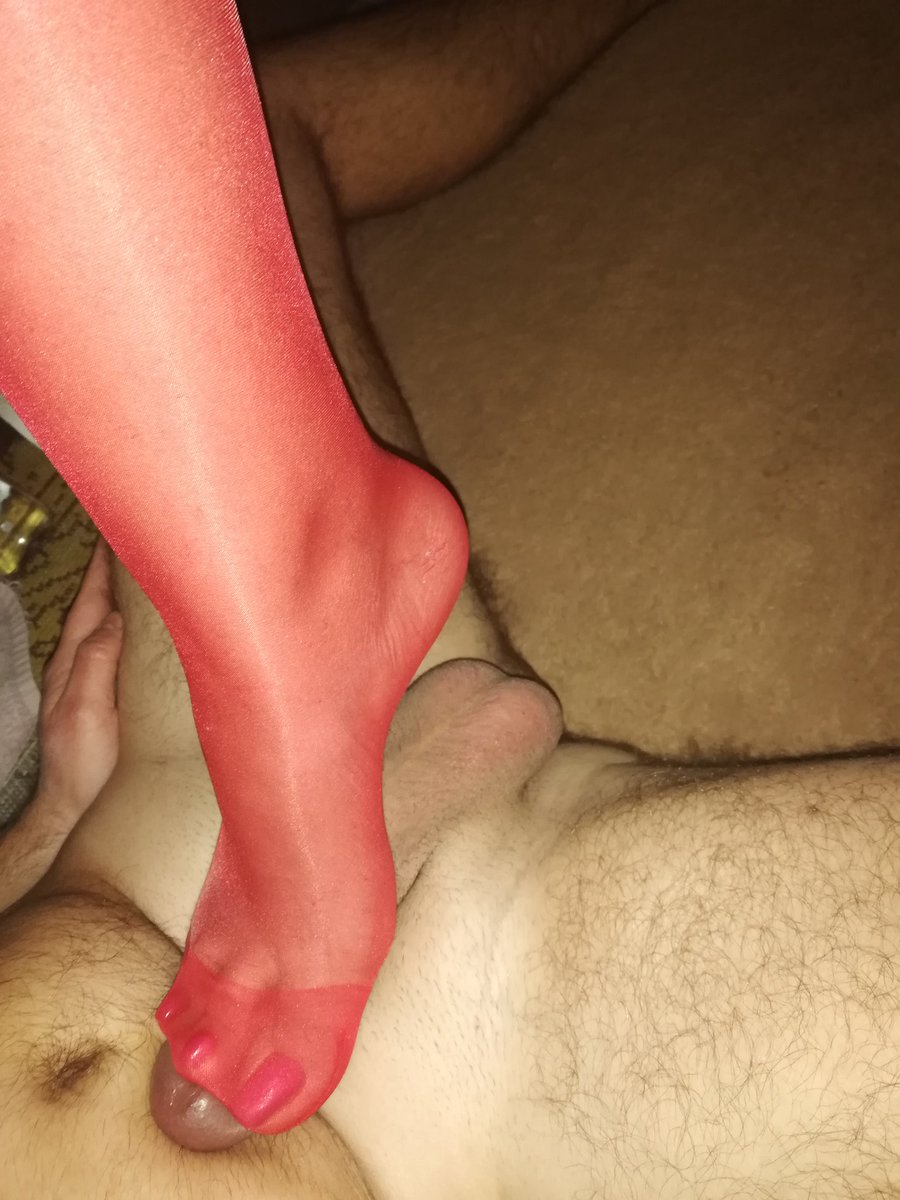 MSmiyrna's tweet photo. Today I want a nice gift.  Which pig face will reveal itself.

@rt_feet @Maturefootlover @FootParadiseRT @chaturbate @CuriousFindomme @rt_feet @Maturefootlover @FootParadiseRT @aashhh643 @rtfeetslave1 @slavekane @FootjobMedia @FetisHayat @Subraddy1 https://t.co/Kd86Q0kbZj