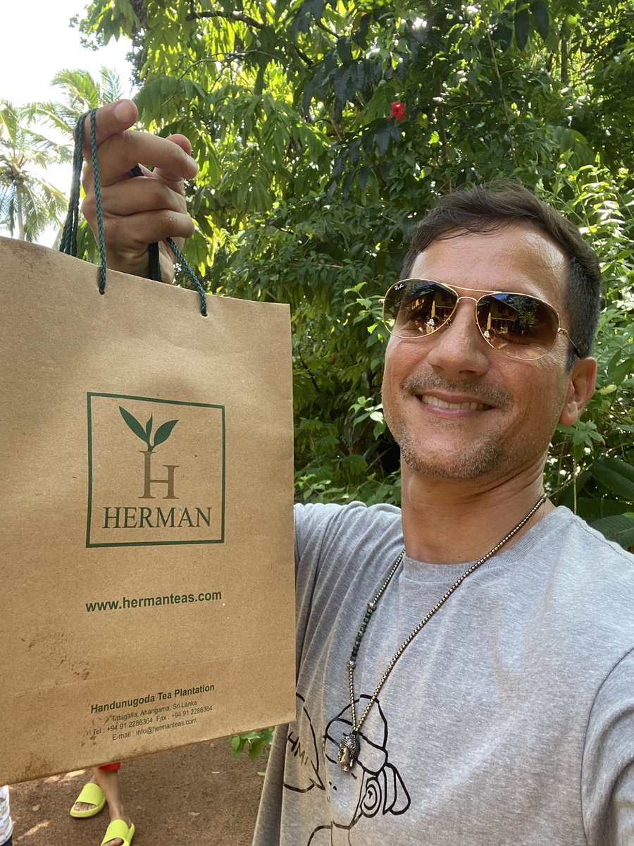 drbrianramos's tweet photo. Got lots of tea 🍵 at the Hadungoda plantation. Great tour. Tasted freshly peeled cinnamon &amp; a variety of teas too. World’s 🌎 1st #Web3 Retreat nearing its end. 3 days left! 😢 @Yogapetz @XPLORIUSxyz @GetBiznesApp @DigiMonkz #stayzen #degenresponsibly #oohm https://t.co/49um7pYkiS