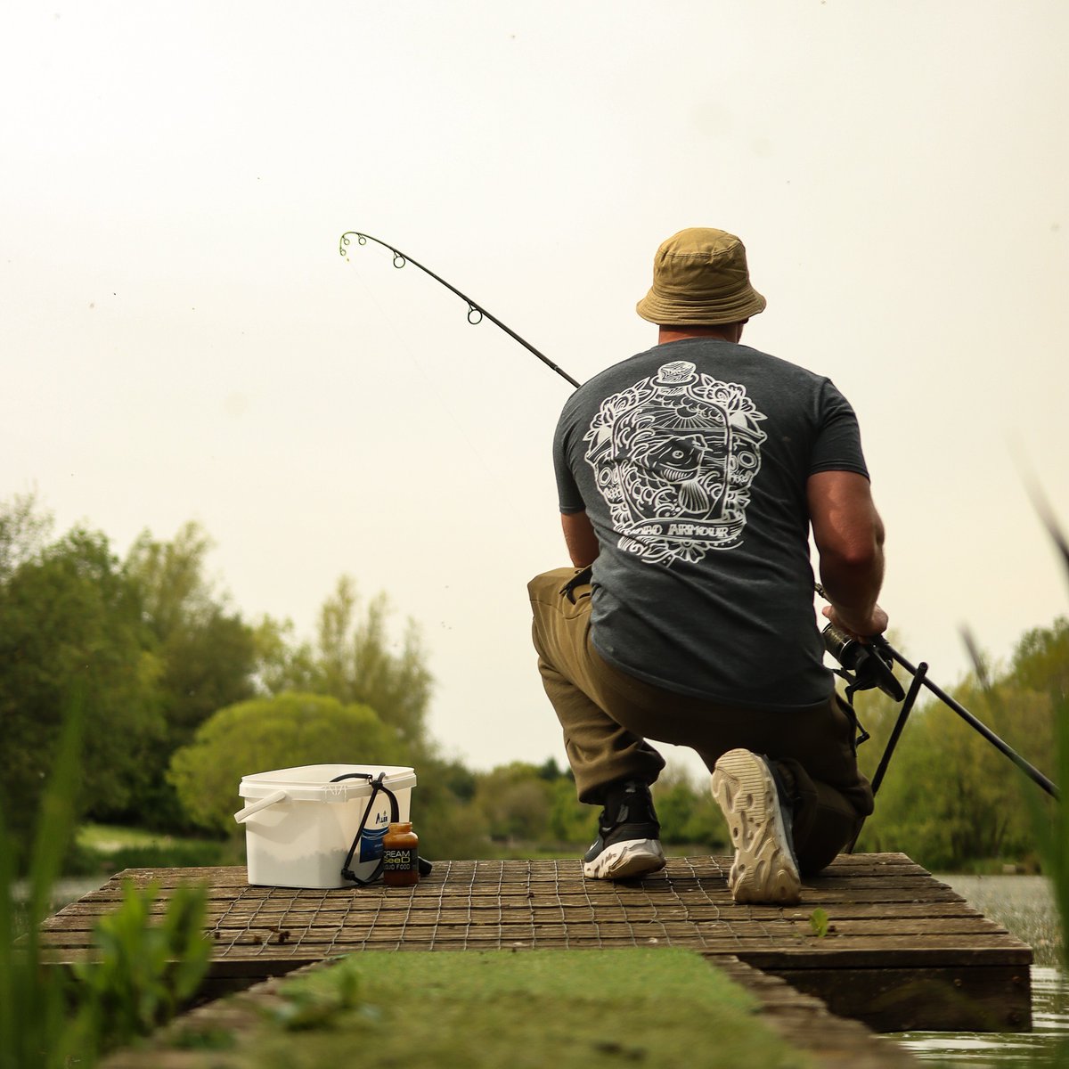💀 #GetArmoured for your next Carp'n adventure with our range of official Hobo Armour merchandise and apparel!

👕 From T-shirts to hoodies and mugs to sticker packs, you'll look and mean business on the banks 👊

#Outdoors #Lake #Fish #Carp #Fishing #CarpFishing #FishingLife