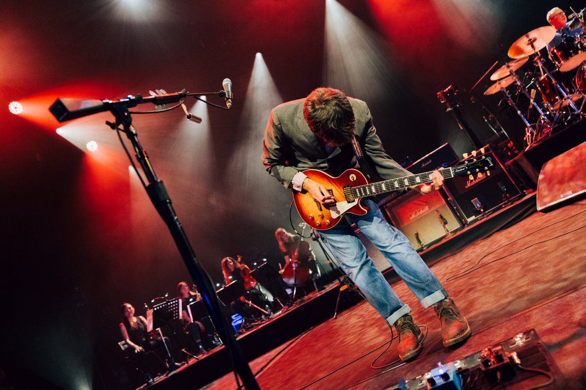 The Ballad of Darren live! Thank you to all who came to celebrate the release of the album at London's <a href="/EventimApollo/">Eventim Apollo</a>. 

The full concert performance is available until Friday. 
driift.live/shows/blur

📷 <a href="/SHOTBYPHOX/">Phoebe Fox</a>