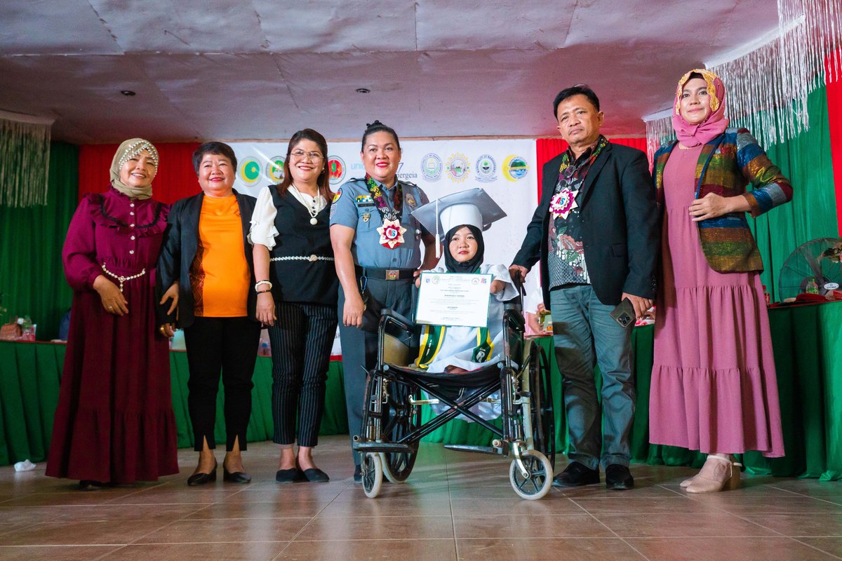 unicefphils's tweet photo. UNICEF, Embassy of Netherlands and Norwegian Embassy, proudly support DepEd, #MBHTE and @BangsamoroGovt in providing opportunities for out-of-school youth in #Bangsamoro to develop literacy skills and access flexible pathways to complete basic education.
#ForEveryChild
(2/2) https://t.co/spI1IWwrHw