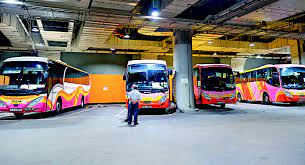 DBen2023's tweet photo. Travel between #HongKong &amp; Shenzhen: Austin Road Cross-boundary Bus Terminus is located on the G/F of BP International. Located between Austin Road &amp; Jordan MTR Station. 24-hour cross-border to &amp; from Huanggang Port (freq: ~ 30 mins). #HelloHongKong #DiscoverHongKong #HKG #hktrip https://t.co/C0S35ZsH62