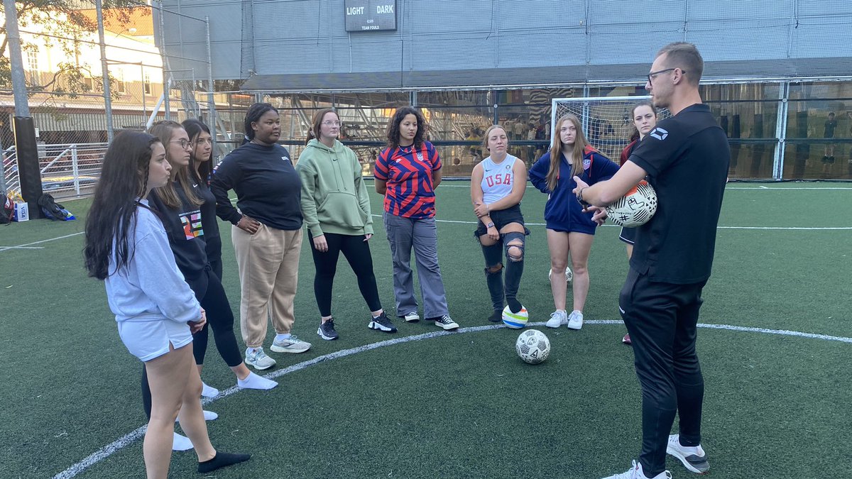 BresciaWSoc's tweet photo. Adaptive Soccer Clinic with Deaf @FootballAUS Women’s National Team Head Coach @petenowakowski.
Our players learned how to coach players who are blind or deaf. Excited for our players to take this experience back with them! #BWSWWC https://t.co/l7eSKdQOKy