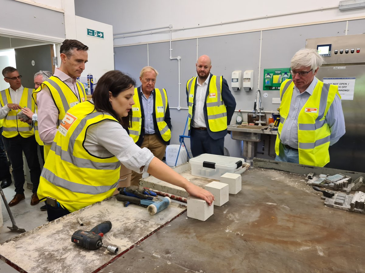 📰 DB Group hosts successful DULCET Workshop showcasing innovations in durable low-carbon reinforced concrete.

Read the full press release here rb.gy/mywix

#UltraLowCarbon #ResearchAndDevelopment #SharingKnowledge