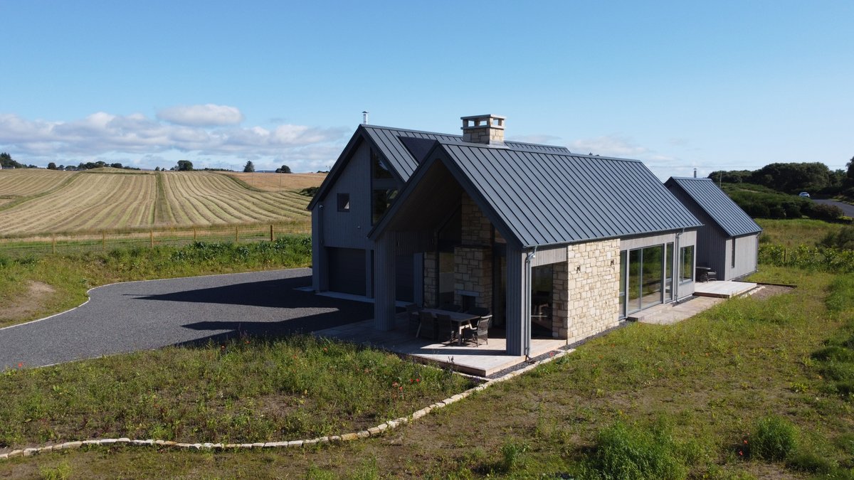 mi_architects's tweet photo. Took advantage of the sun and clam day to take the drone out for a fly-by at this recent completion outside Dornoch. https://t.co/8gZON20VbE