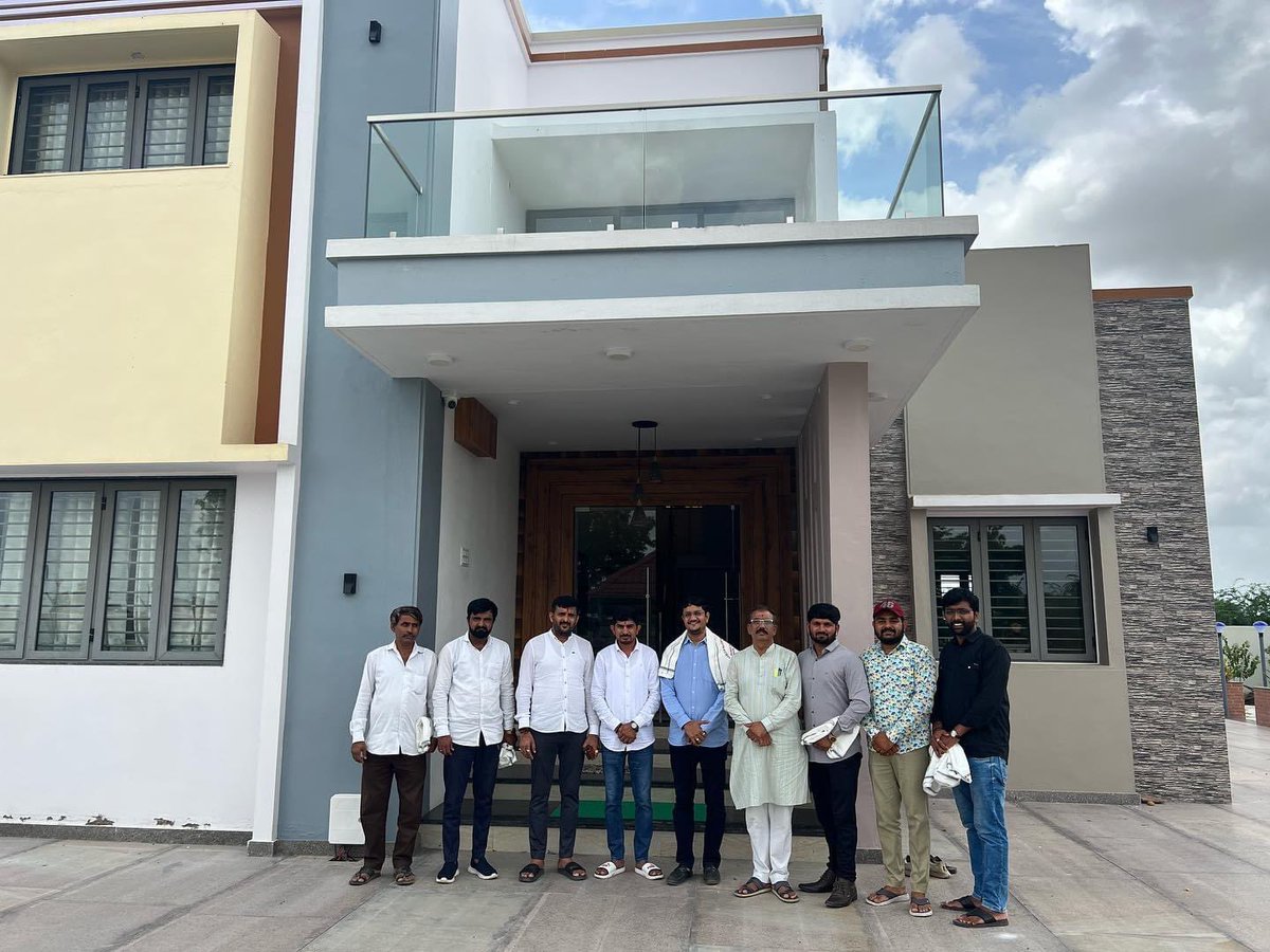 Vihotar_Group's tweet photo. Thank you very much for @JivrajAal welcoming us to Sisodia Farm House 🏡 by M T Rajput .. https://t.co/1cXE08omyl