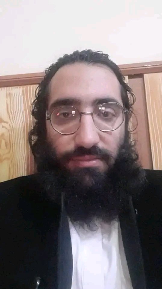 Khalidqaderii's tweet image. I am #Khalid_Qaderi, the first reporter who was sentenced to one year in prison by the Taliban military court for freedom of speech. For a prisoner, every day is like a year; torture, imprisonment, loneliness, descent, and the unknown fate suffocate a person within the walls.