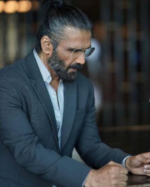 Gentlemen Sir 15 DAYS TO SUNIEL SHETTY BDAY