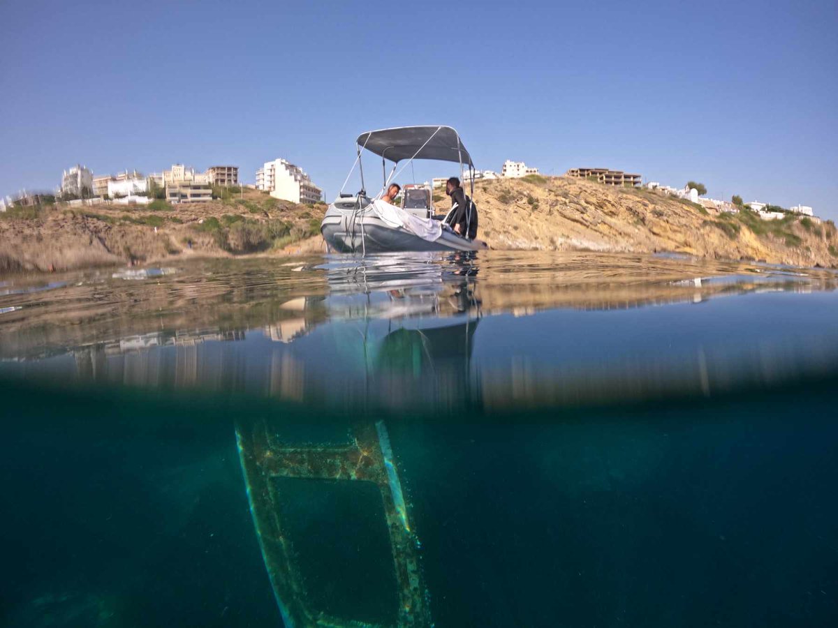 HELMEPA's tweet photo. 2 τόνους απορρίματα κατέγραψε η #HELMEPA στη σελίδα της στο @DebrisTracker #app🤿40+ #δύτες-6 σκάφη της #MEPP στον #υποβρύχιο καθαρισμό από λιμάνι #Ραφήνας μέχρι Κόκκινο Λιμανάκι ✊#Μαζί, μπορούμε #να_σώσουμε_τις_θάλασσες! #underwater #cleanup #seaislife #saveourseas #volunteers https://t.co/7IVUQB3Jha