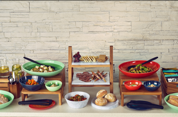 MAC_FoodService's tweet image. Enhanced with layered aesthetics in a gloss finish, Atlantis's design intensifies with vibrant ombre effect colours to create stand-out feature pieces. Making it perfect for buffet and tabletop displays. #atlantis #ombre #buffet #buffetdisplay #colourful #nevilles #genware