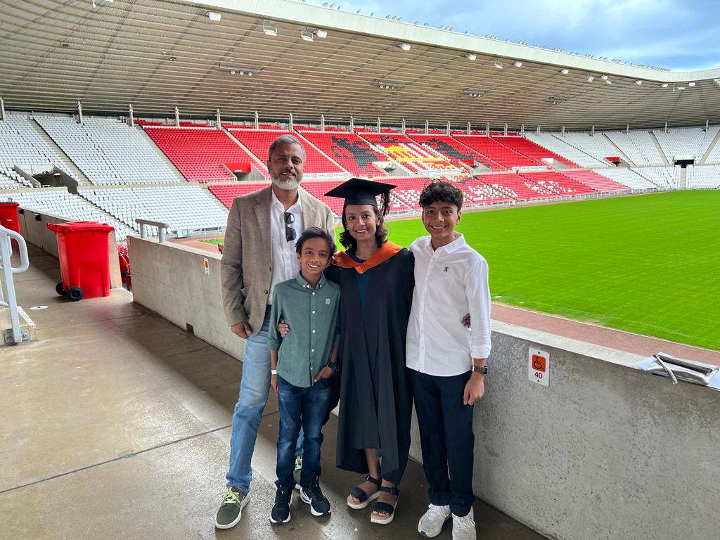 Education providers from around the globe will be welcoming the very first <a href="/sunderlanduni/">University of Sunderland</a> graduates of a new high-quality teacher training qualification into their classrooms sunderland.ac.uk/more/news/stor… <a href="/ProfLynneMc/">Lynne McKenna MBE</a> <a href="/duncan_cross/">Professor Duncan Cross</a> #WeAreInternational