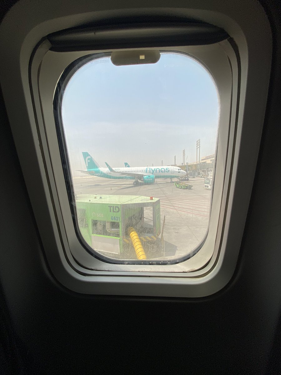 n_hamada19's tweet photo. الى اطهر بقاع الارض 🛫🕋 https://t.co/fx8lPjNHSS