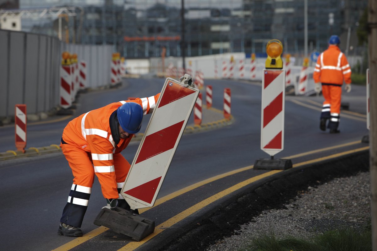 MEWA_BE's tweet image. Voor #Mewa is het extreem belangrijk dat de klanten vertrouwen hebben in onze producten. Daarom zorgen we steeds voor een aanbod op maat, inclusief technisch advies en een uitgebreide service. #mewatm #textilsharing #sharingfitseveryone