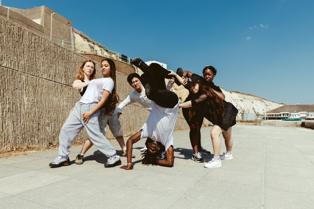 South East Dance tweet media