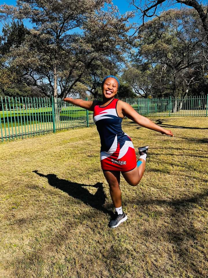 DaRealViola's tweet photo. @DaRealViola Everyday presents us the opportunity to learn new things.
Tennis is my next stop 😊😍 https://t.co/j63HaGV1l2