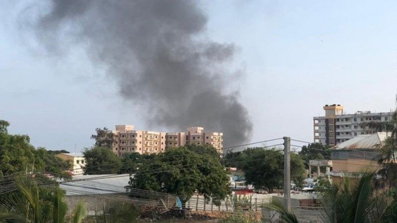 BBCSomali's tweet photo. Afar qodob ka ogow weerarkii lagu qaaday kulliyadda Jaalle Siyaad ee askarta lagu laayay  https://t.co/UDTQ1uHrbV https://t.co/Xfl9M08AZu