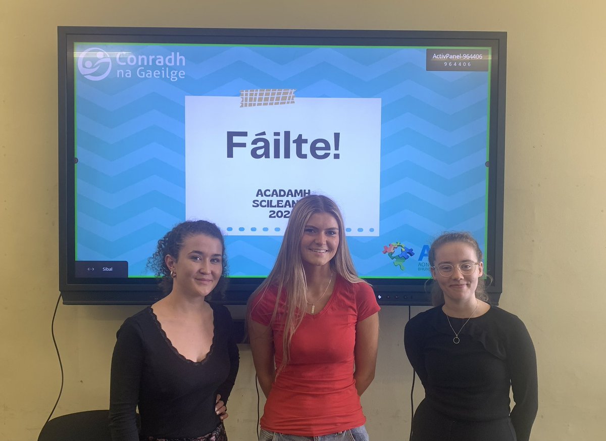 Ba mhór linn Aontas Daltaí Iarbhunscoile na hÉireann <a href="/issu4u/">Irish Second-Level Students' Union (ISSU)</a> a fháiltiú go Conradh na Gaeilge mar chuid dá n-Acadamh Scileanna 2023! 
Táimid ag súil go mór le bheith ag obair leo agus muid ag reáchtáil Traenáil na nOifigeach Gaeilge Dara Leibhéal i gcomhpháirt leo amach anseo!