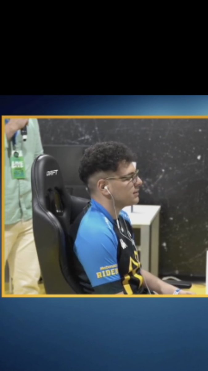 Free Agent EA FC 24‼️🚨

Busco proyecto serio para competir en 1v1👽
Muchas ganas de poder demostrar y competir tanto nacional como internacionalmente.
Dedicación y ganas no van a faltar🫡

Cualquier propuesta md📨
Se agradece cualquier tipo de difusión 🙏🏽❤️🔁