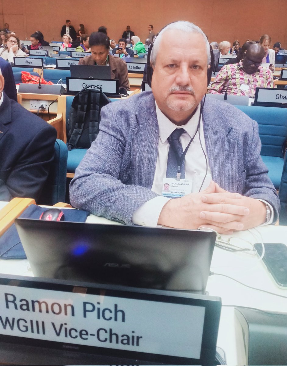 Acogemos con mucho orgullo la elección del Dr. Ramón Pichs Madruga como vicepresidente del <a href="/IPCC_CH/">IPCC</a>, durante las elecciones desarrolladas en Nairobi, Kenya, en el marco de la 59na sesión del Grupo.

MUCHAS FELICIDADES! 🇨🇺