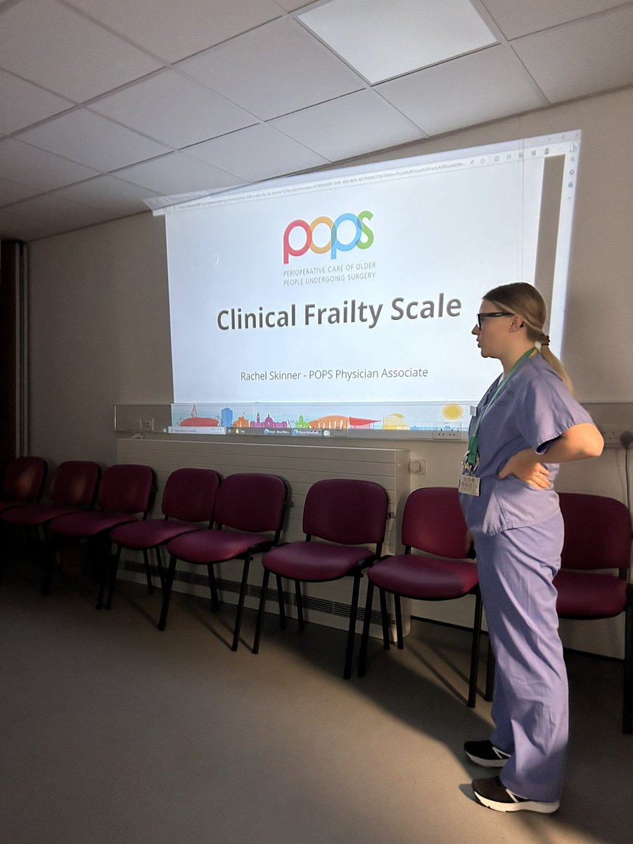 _AmyHiller's tweet photo. Thank you @RachelSkinner13 for a brilliant teaching session to our surgical physiotherapy team. Strong MDT relationships are key in treating the older person following surgery. @HumphryNia @CV_UHB https://t.co/nJrW1glrUc