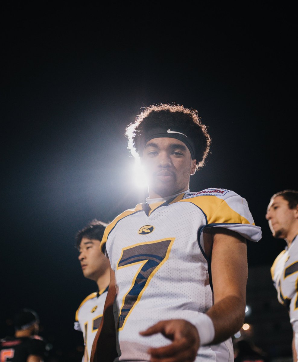FulgenceNoah's tweet photo. Deer football I miss u.. https://t.co/imz1YJSJtT