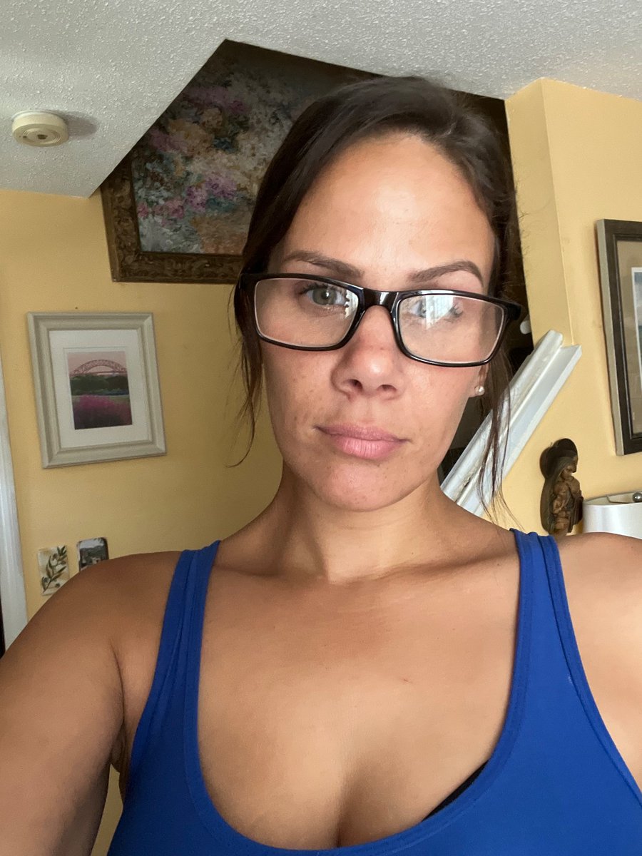 Ashley402540685's tweet photo. https://t.co/sOA6i461mX

Need fans please 🙏 click my link above, if you want to be goood friends with me 😉🤫 https://t.co/K0V703lDdl