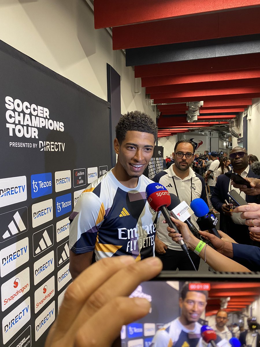 Jude Bellingham, após o jogo de ontem: 

"Sinceramente, não esperava que jogar no Real Madrid fosse tão divertido. Estou me divertindo muito nos treinos e fora de campo. Os rapazes são brilhantes, me guiam, me acolhem e estou aprendendo com cada um deles...

Sobre seu espanhol: