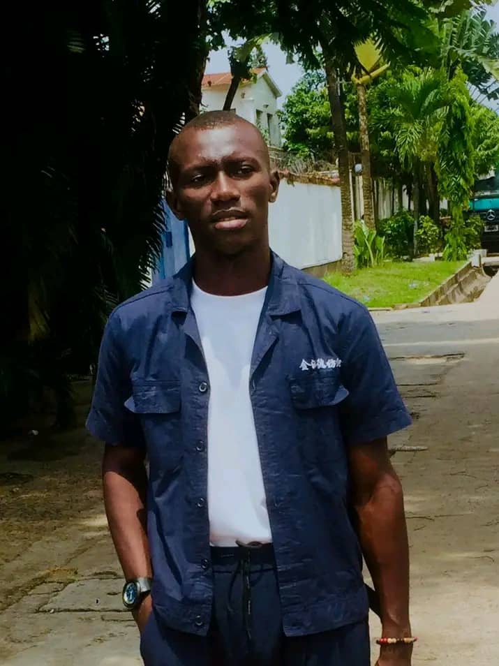 Ne dit pas tout à tous pour ne pas perdre tout, le cœur de l'homme est enveloppé de la méchanceté dépose ton <a href="/ShongoChadrack/">Chadrack Shongo</a> you followers me, moi aussi je fais pareil à ton tour #PJ