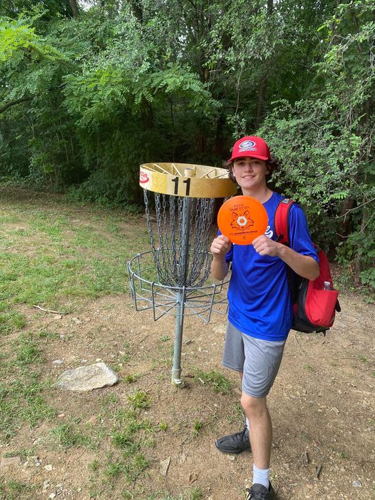 DaredevilDiscs's tweet photo. Disc Golf Team Member, Sean Hancock, hits his first Daredevil ace with the swift fox at 350 feet!! https://t.co/YDGk1xVUq3