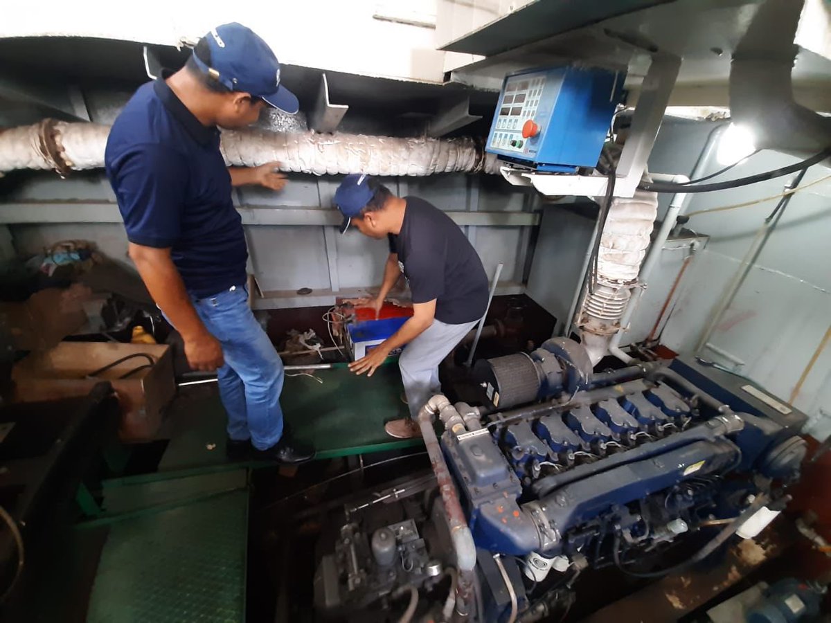 UNODC_BMB's tweet photo. #KeepingRiversSafe🌊⚓
@UNODC_MCP in #Bangladesh 🇧🇩 completed Pierside #VesselSearch Techniques (PVST) Course for 4️⃣ officers of the Bangladesh #RiverPolice, incl. theo. &amp; prac. sessions on:
📦 Hidden compartments
🧾 Evidence handling
Funded by #Japan🇯🇵
#BorderManagement https://t.co/2v1LDWl4jI