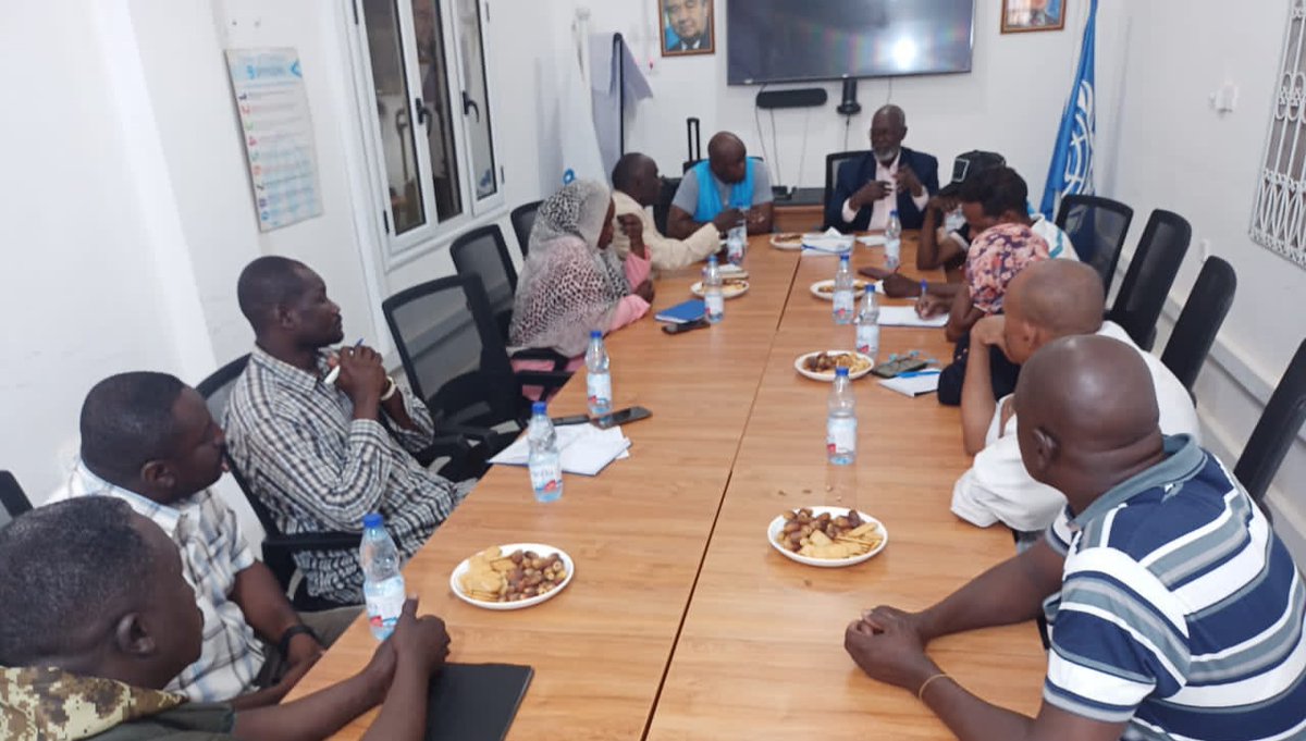 Velus1Ravindran's tweet photo. While circumstances can be demanding, commitment from COR Comm; Mr. Musa Ali Atroon, continues in support of our operations in Blue Nile, UNHCR Damazine was happy to receive his timely visit to strengthen joint activities on ground and to coordinate with state authorities https://t.co/rS36X2uyPs