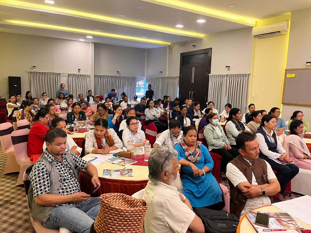 Sadeep_PhD's tweet photo. Grateful &amp; humbled 🙏🏽 to be Guest of Honor at the #CervicalCancer Screening orientation for government officials &amp; health representatives from all 29 Wards of @CityLalitpur #Nepal - led by LMC with technical support by @nfccint/@uabsoph @mohpnep @WHONepal @IPVS @uabglobalhealth https://t.co/MafaTNJkvM