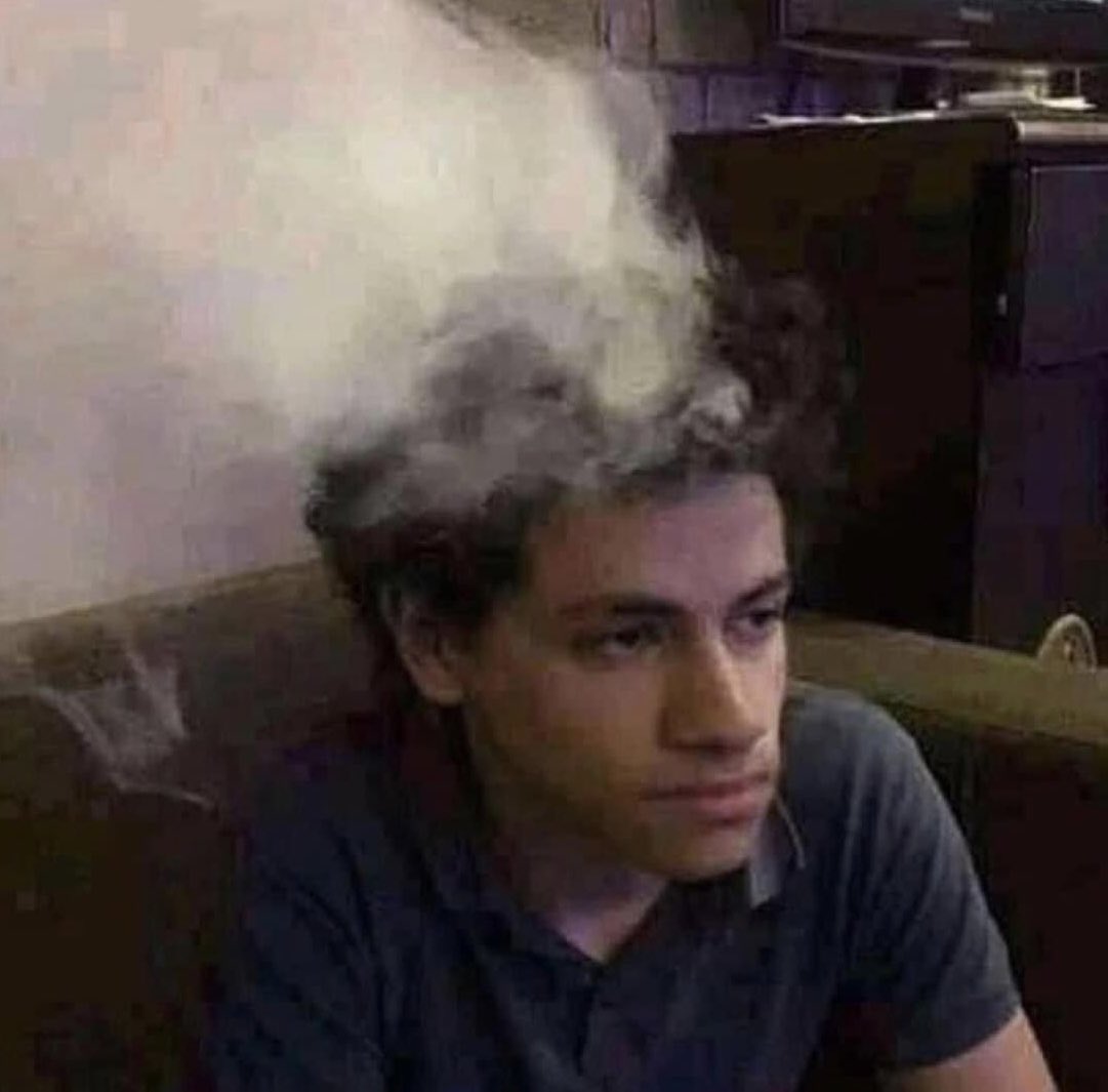 Kader_K_'s tweet photo. Personne: 

Les agents de la circulation quand ils rentrent dans un bureau climatisé: https://t.co/HCodWLRRfJ