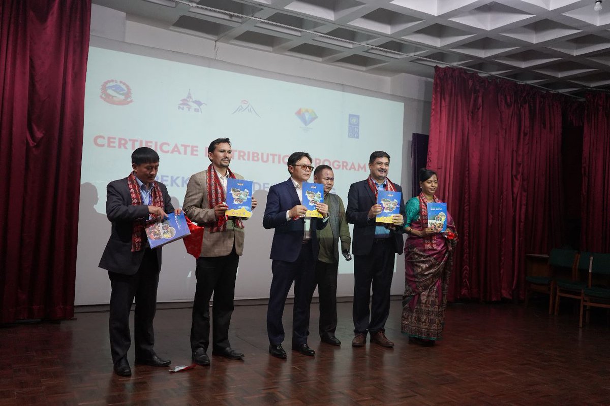 STLRPNepal's tweet photo. Hon'ble @SudanKirati, Minister for @hello_tourismnp praised the initiative of @STLRPNepal &amp; @NepalMountainA1 for conducting impactful training for 25 LGBTIQ+ community in collabs with @bdsnepal_ 
#LGBTIQ+ #LGBTI
#LGBTIQ #equalopportunityforall
#LeaveNoOneBehind https://t.co/tewE706lOo