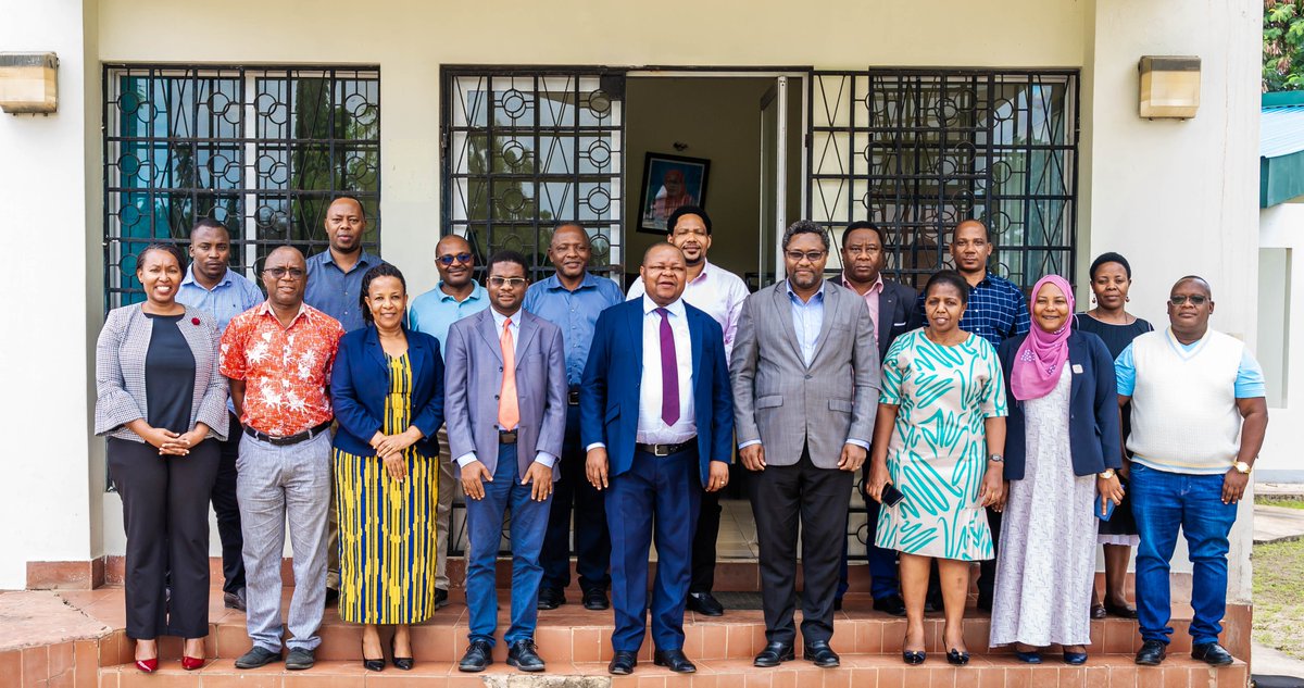 Ocean Acidification Project in Tanzania.. tweet media